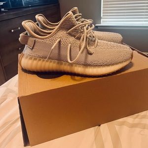 Yeezy 350 sesame
